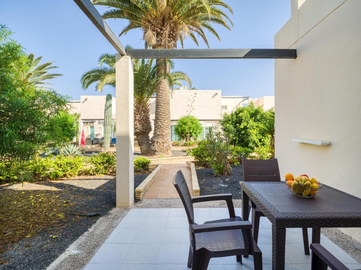 Homeforguest Moderno Apartamento Con Piscina En Corralejo Eksteriør billede