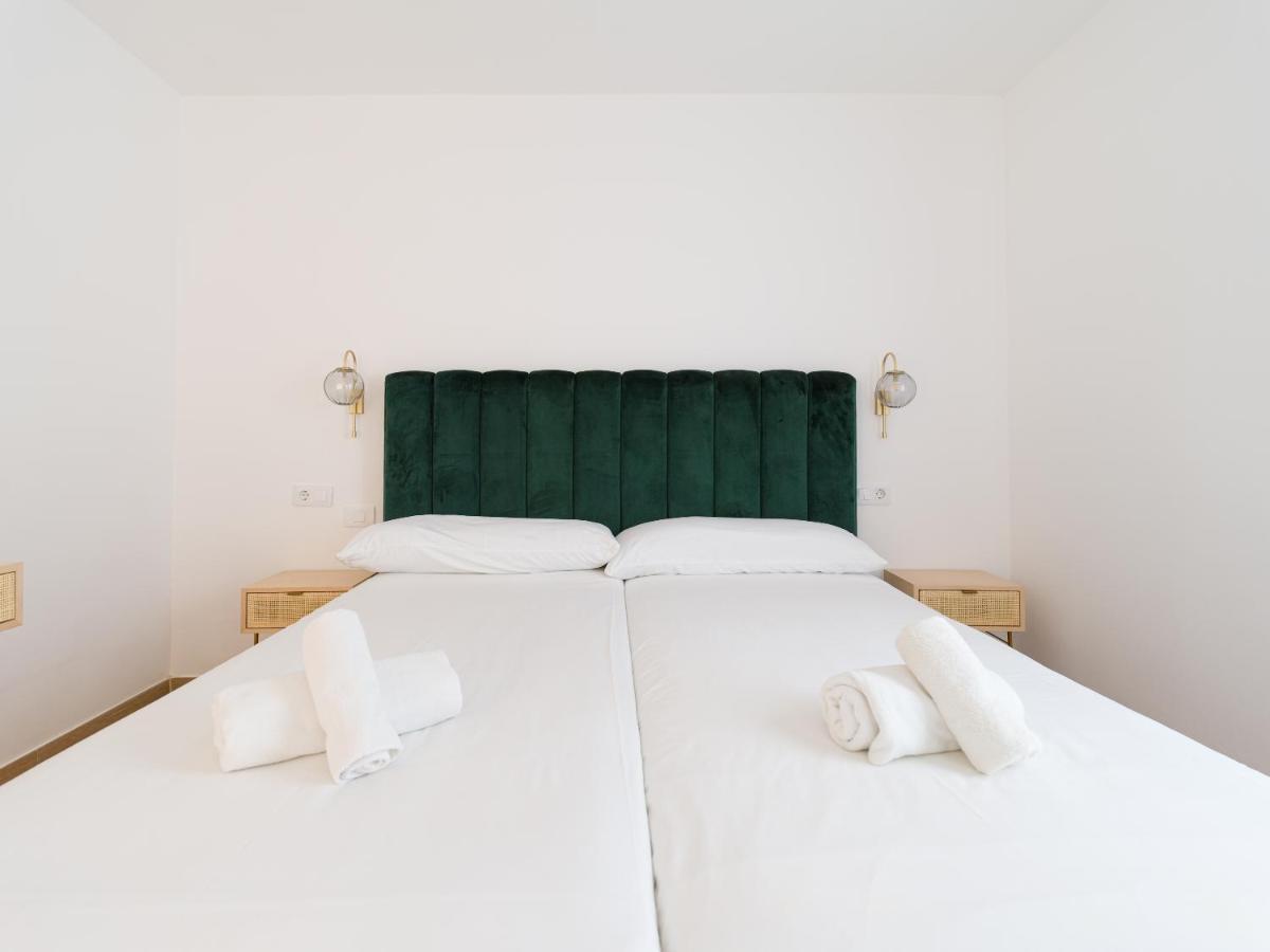 Homeforguest Moderno Apartamento Con Piscina En Corralejo Eksteriør billede