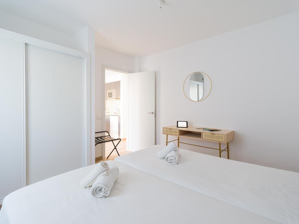 Homeforguest Moderno Apartamento Con Piscina En Corralejo Eksteriør billede