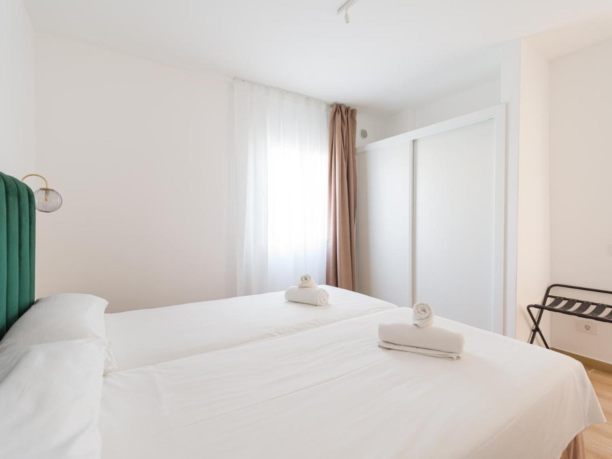 Homeforguest Moderno Apartamento Con Piscina En Corralejo Eksteriør billede